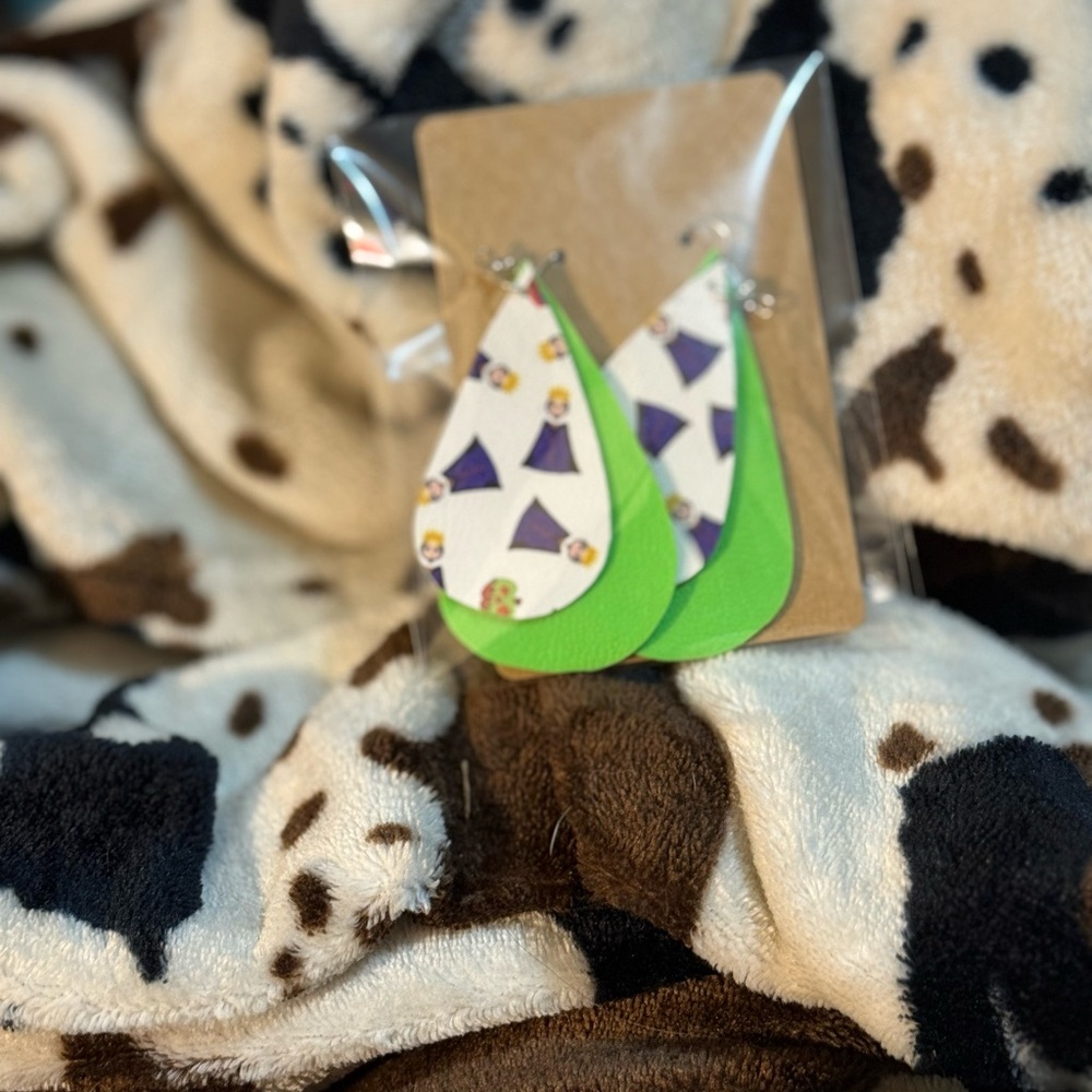 Green and White Kids Teardrop Earrings